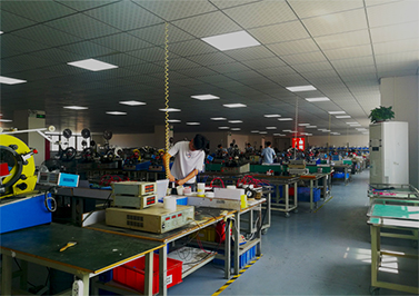 走進SMT車間 廣東明豐電源電器實業五金制品的高效制造之旅